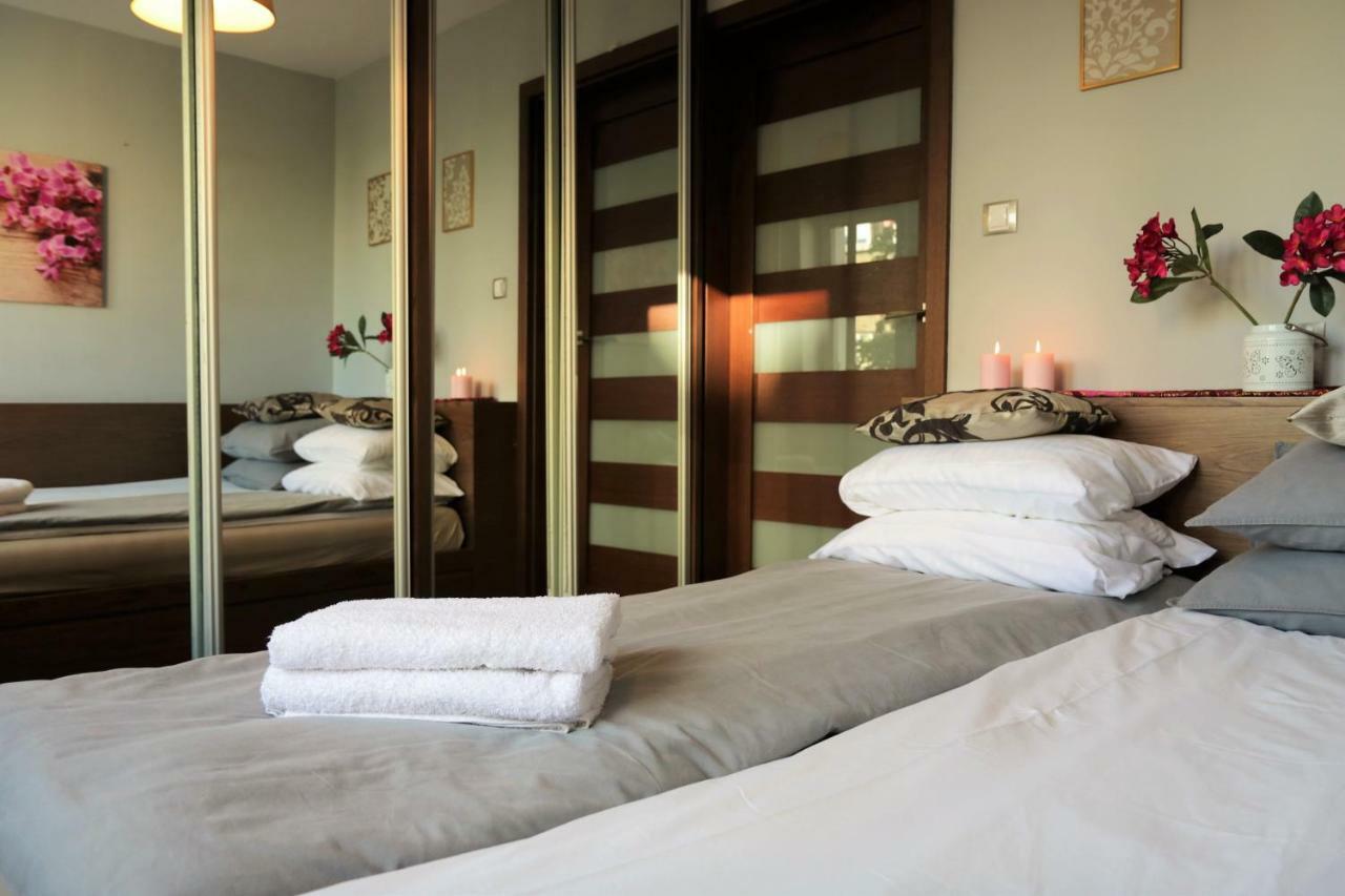 Stylish And Spacious By Cooee Apartments Varşova Dış mekan fotoğraf
