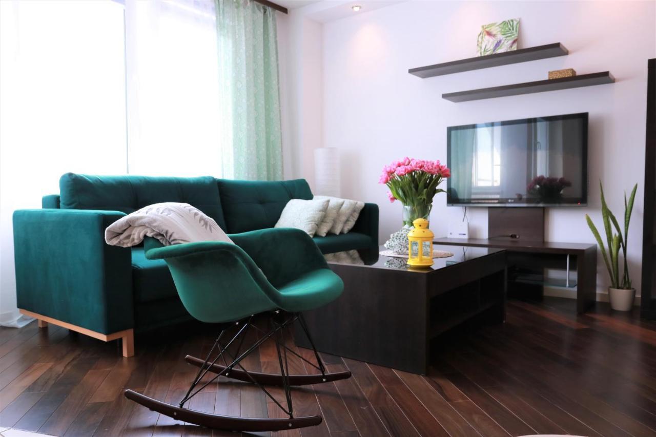 Stylish And Spacious By Cooee Apartments Varşova Dış mekan fotoğraf